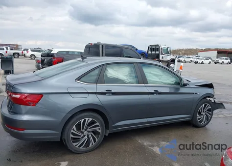 2021 Volkswagen Jetta 1.4T Sel from USA, damaged, VIN 3VWE57BU5MM024536